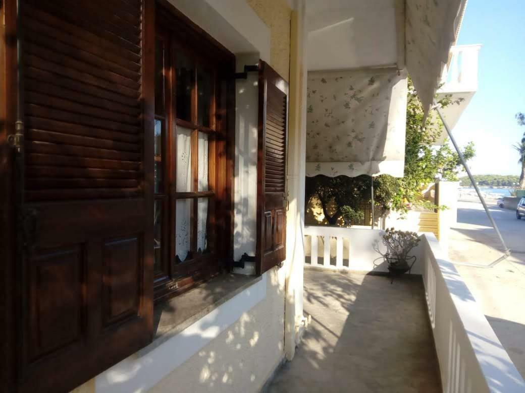 Artistica Villa Ermioni Exterior foto